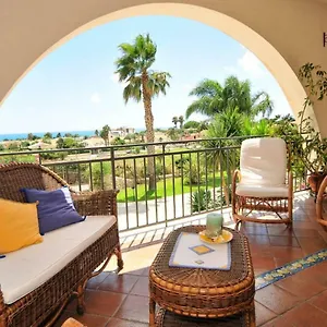  Villa Rosa
