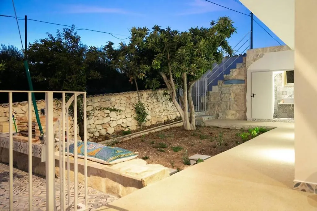 Villa Ferrante Marina di Ragusa 0*,  Italy